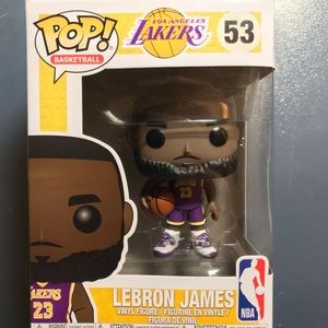 Lebron James funko Pop (fanatics exclusive)